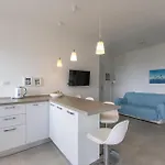 Regina On The Hill Apartman *