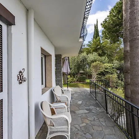 Regina On The Hill *