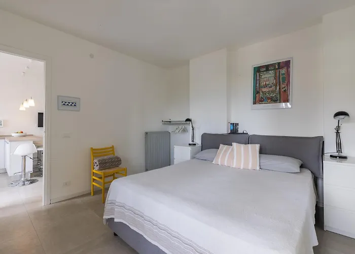 Regina On The Hill * Bordighera